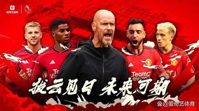 客厅挺进美艳老师后臀护士